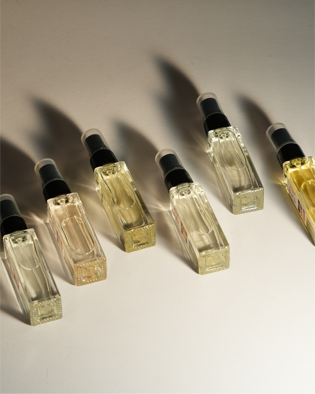 UNFOLD MEMORIES - inspired by TF Tobacco Vanilla (8ml)  comes as a discovery pack total 6 fragrances of 8 ml each